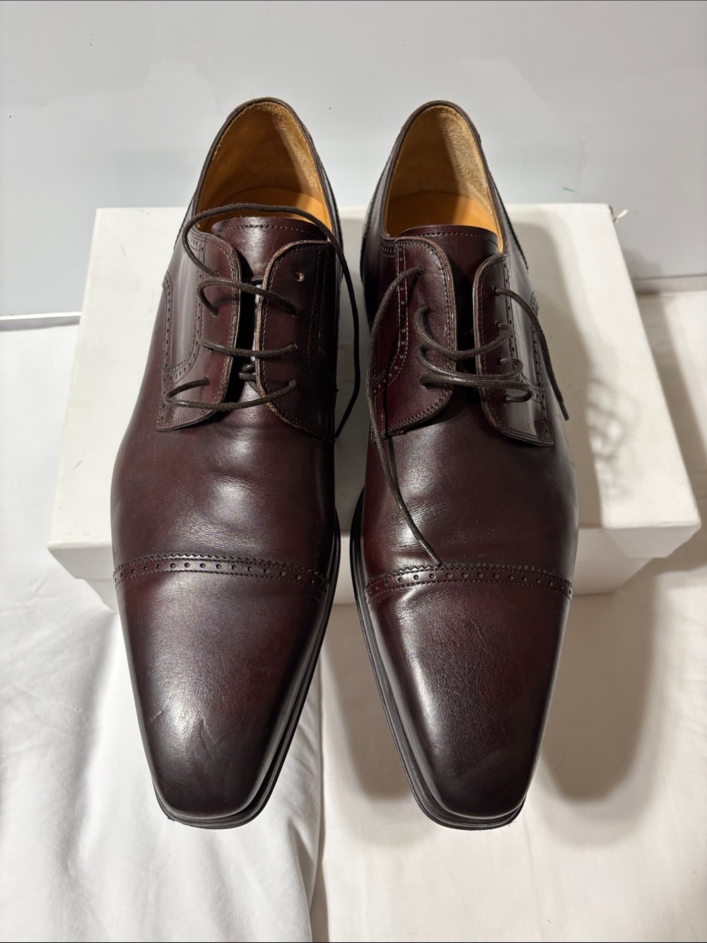 Magnanni Men’s Oxfords Leather Derby Shoes. Made in Portugal. EUC